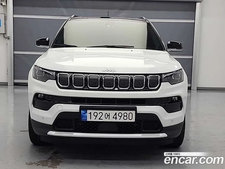 Jeep Compass — фото 2