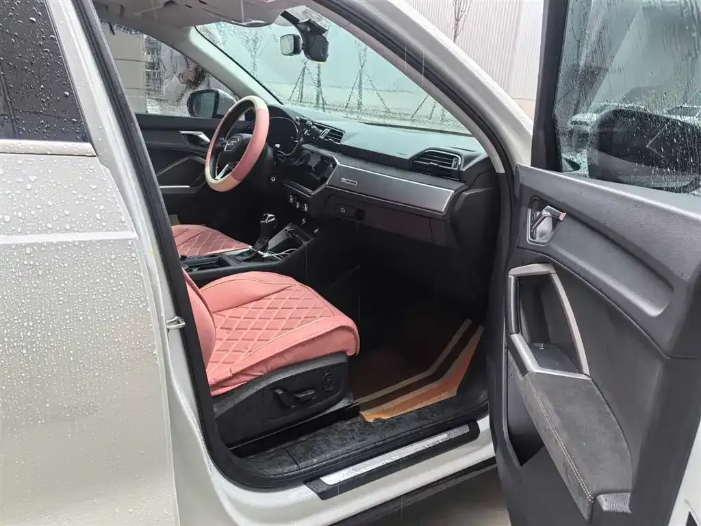 Audi Q3 2021 из CN, фото 5