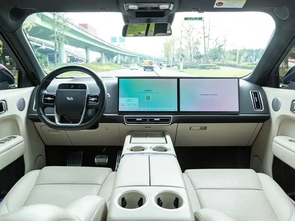 Li Auto L8 2023 из CN, фото 10