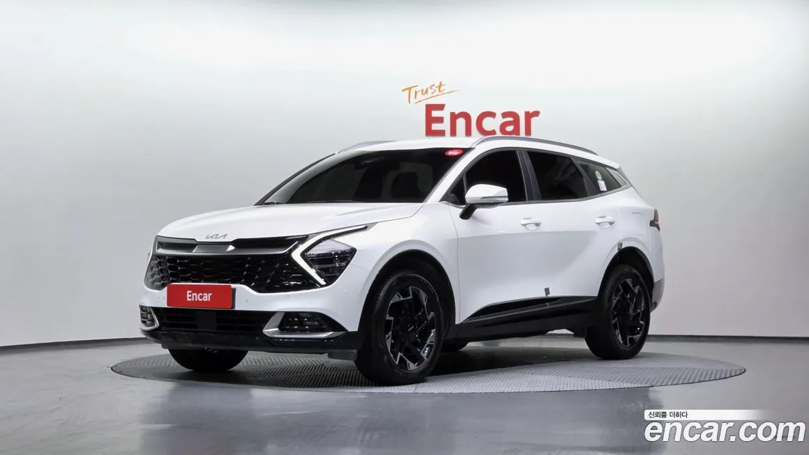 Kia Sportage — фото 1