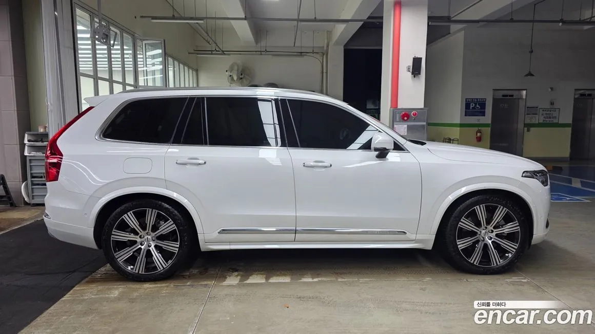 Volvo XC90 — фото 2