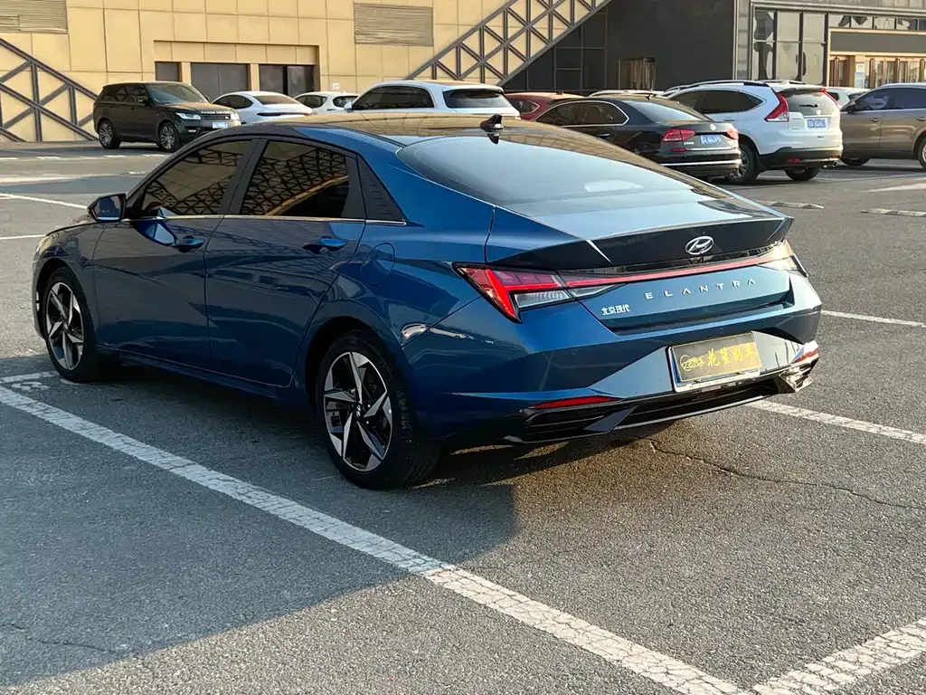 Hyundai Elantra 2022 из CN, фото 3