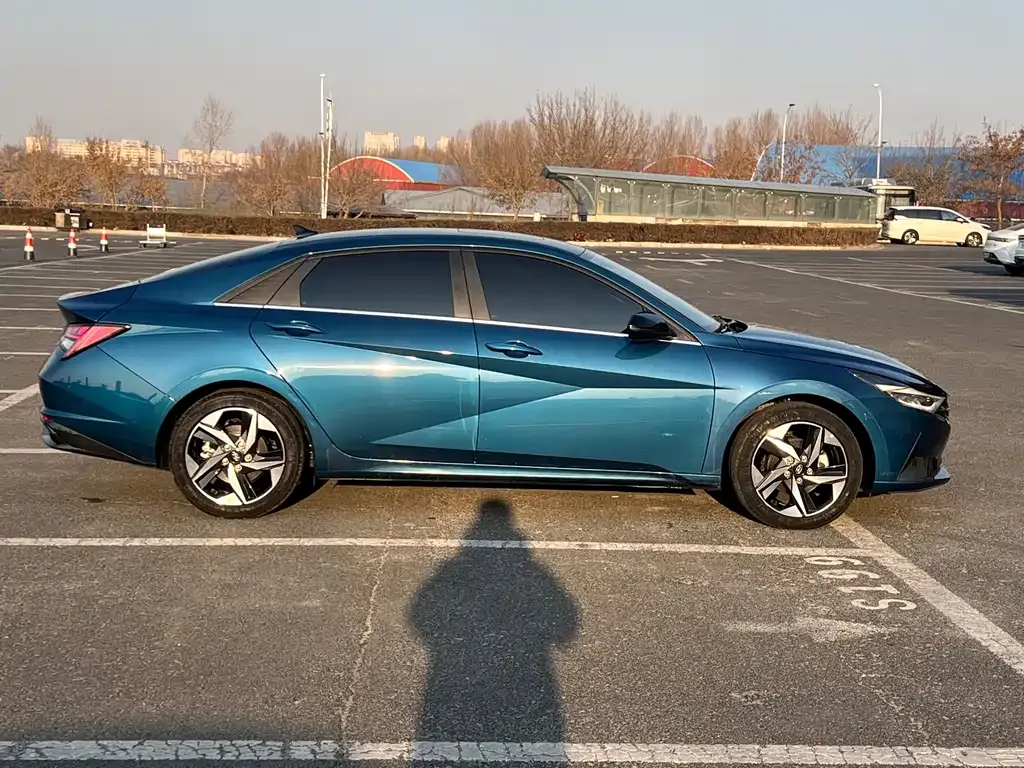 Hyundai Elantra 2022 из CN, фото 6