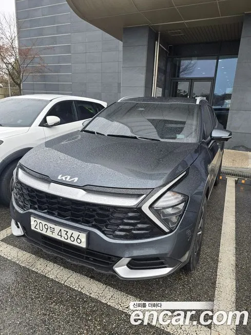 Kia Sportage — фото 1