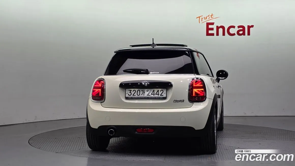 Mini Cooper 2021 из KR, фото 4