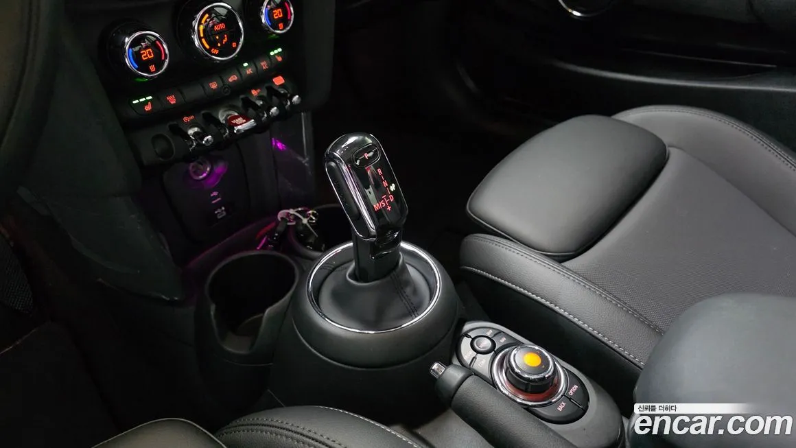 Mini Cooper 2021 из KR, фото 9