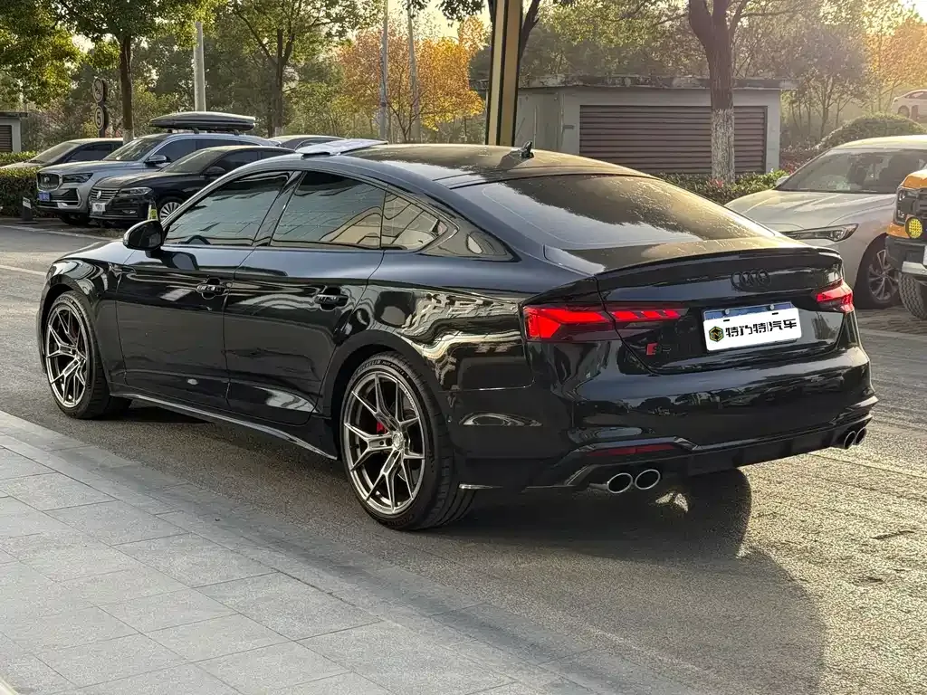 Audi S5 — фото 9