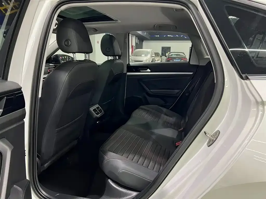 Volkswagen Lavida 2022 из CN, фото 10