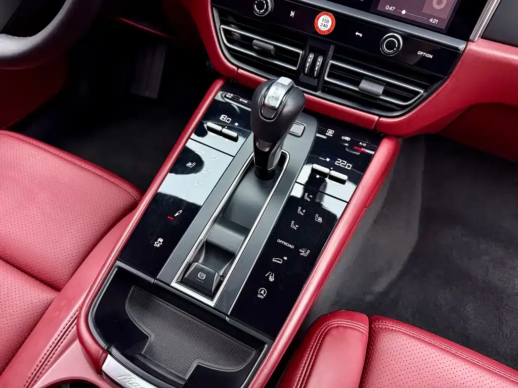 Porsche Macan 2023 из CN, фото 4