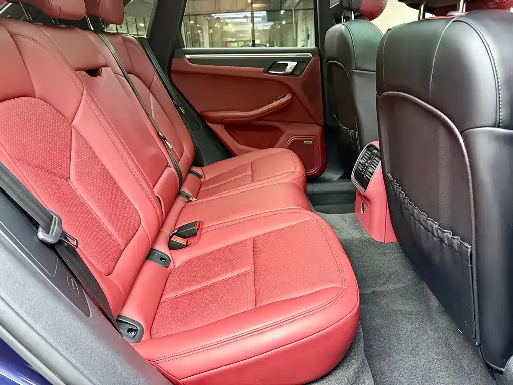 Porsche Macan 2023 из CN, фото 6