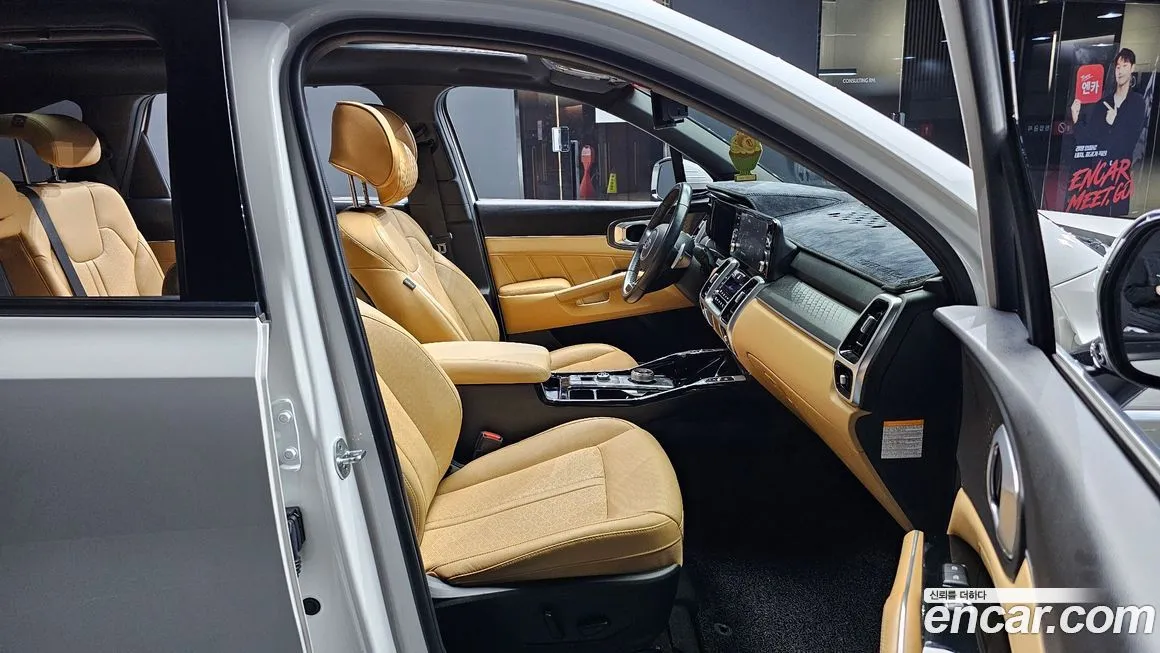 Kia Sorento — фото 10