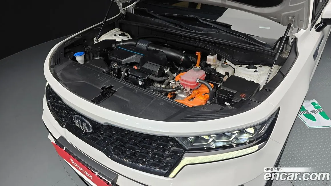 Kia Sorento — фото 6