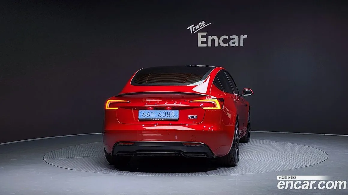 Tesla Model 3 2025 из KR, фото 4