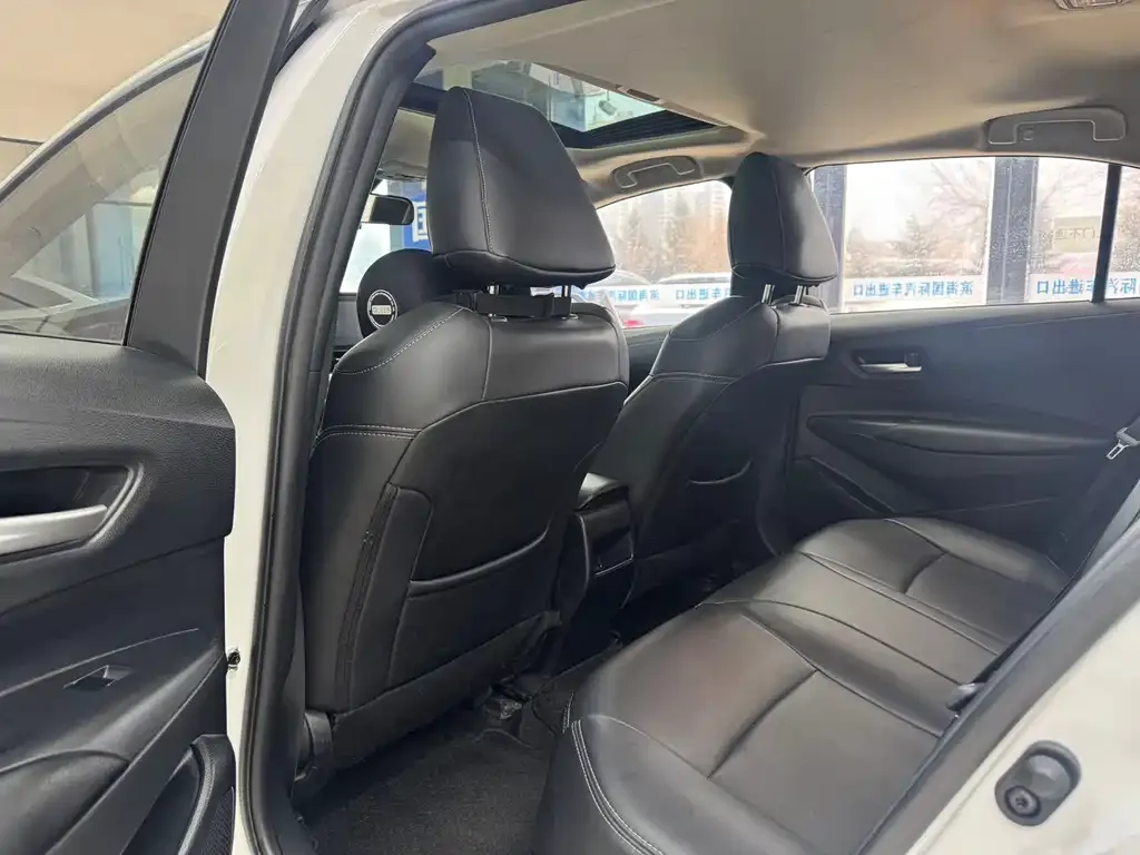 Toyota Corolla 2021 из CN, фото 8