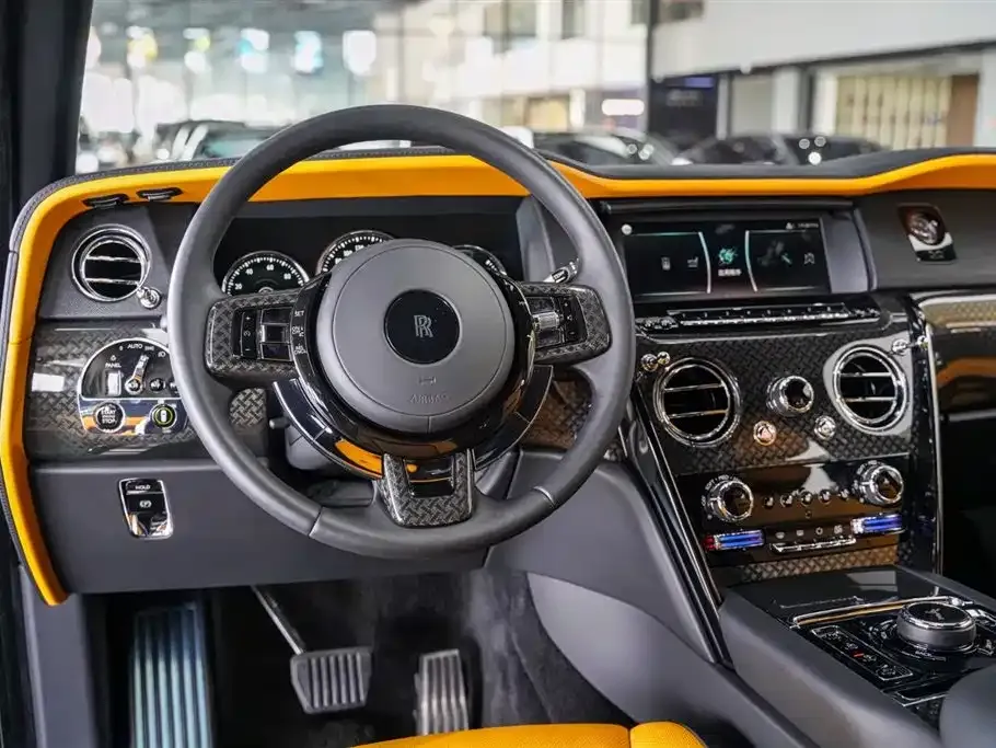 Rolls-Royce Cullinan 2022 из CN, фото 2