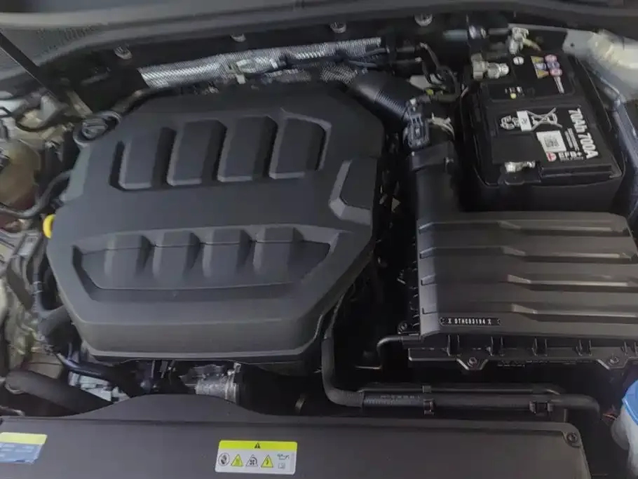 Volkswagen Magotan 2024 из CN, фото 10