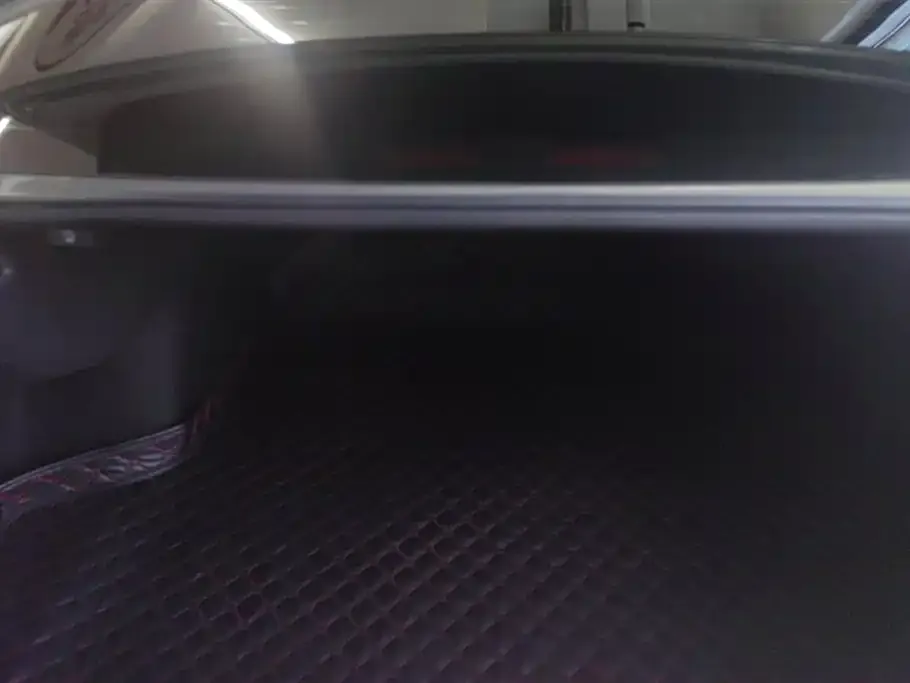 Volkswagen Magotan 2024 из CN, фото 4