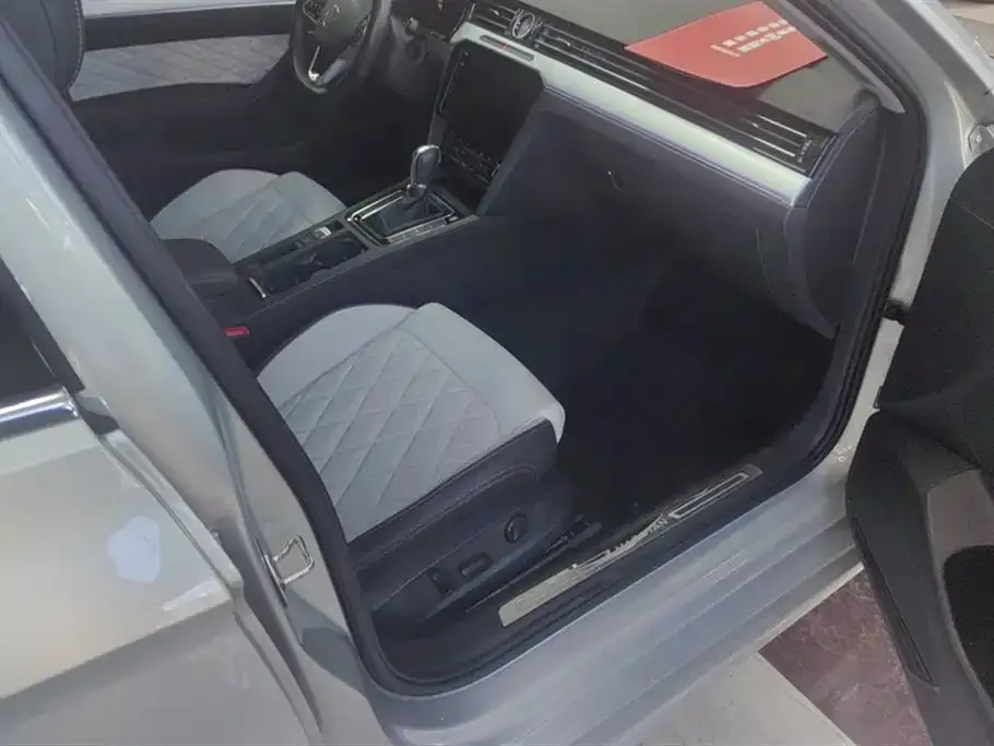 Volkswagen Magotan 2024 из CN, фото 8