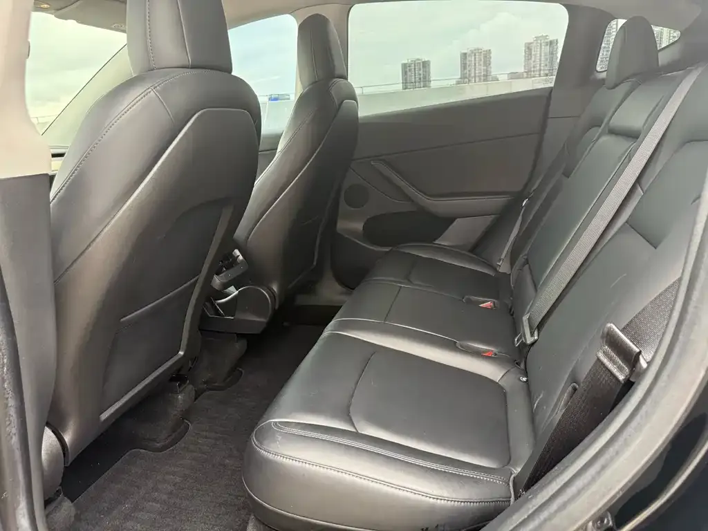Tesla Model Y 2022 из CN, фото 8