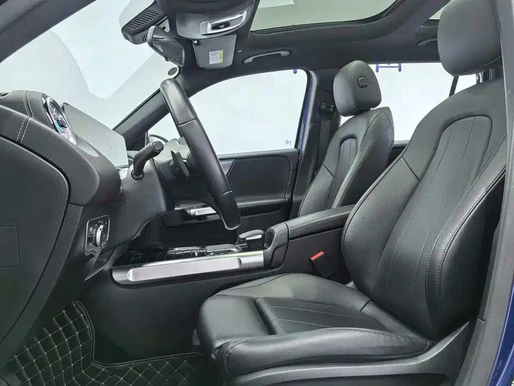 Mercedes-Benz GLB 2023 из CN, фото 10
