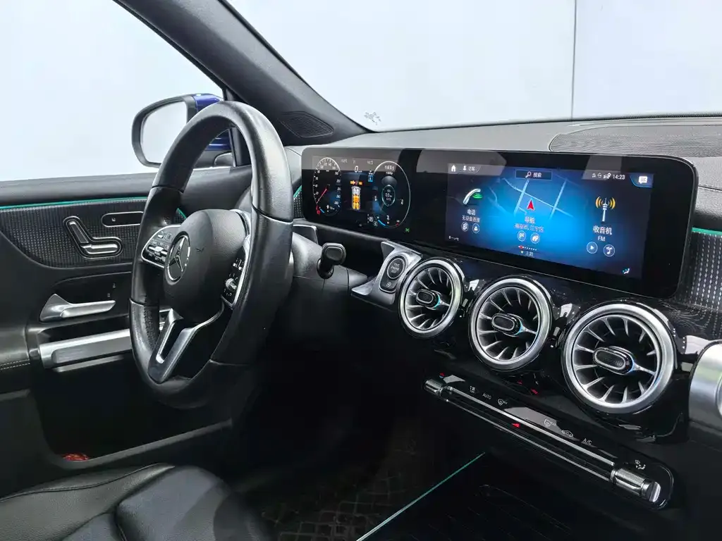 Mercedes-Benz GLB 2023 из CN, фото 9