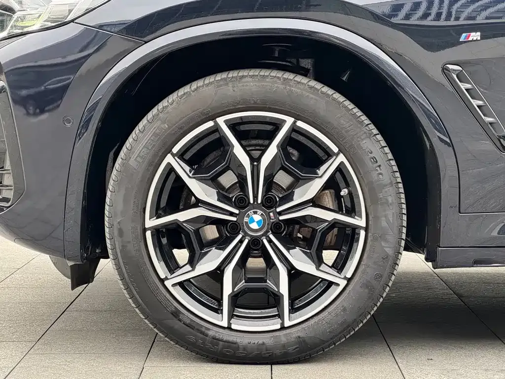 BMW X4 2023 из CN, фото 5