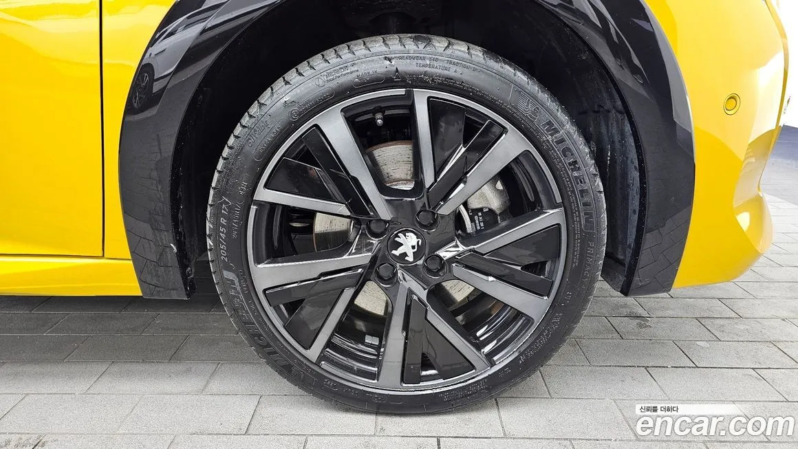 Peugeot 208 2023 из KR, фото 5