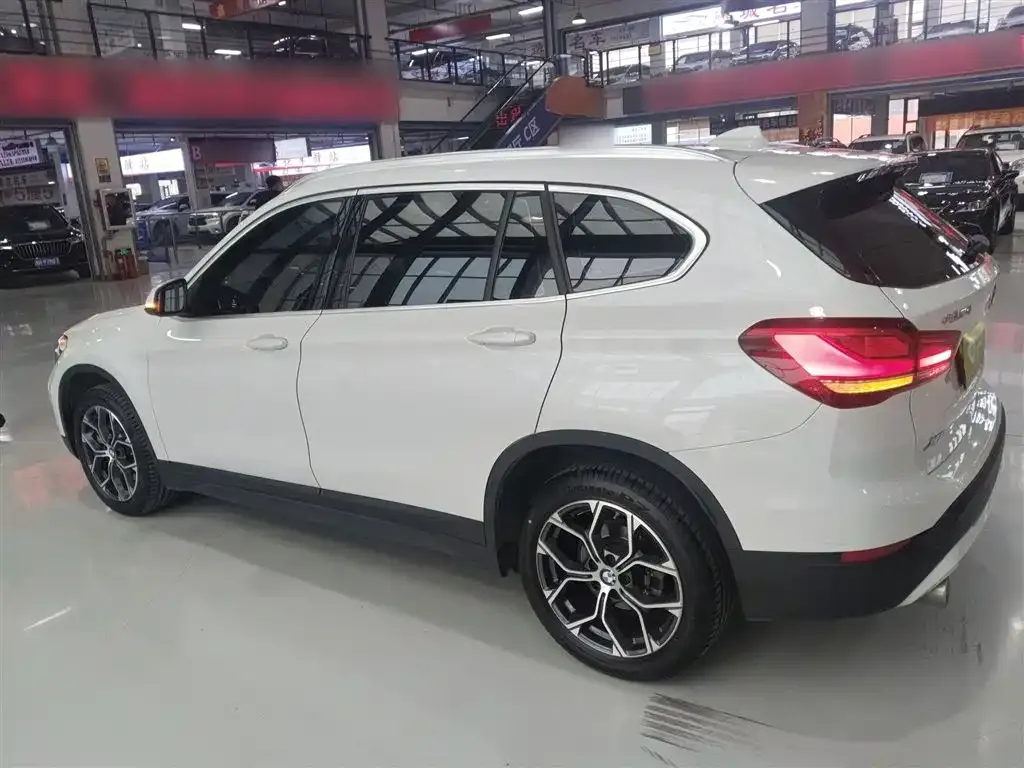 BMW X1 2022 из CN, фото 5