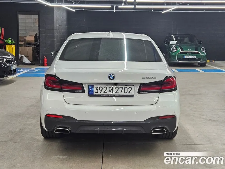 BMW 5-Series 2023 из KR, фото 4