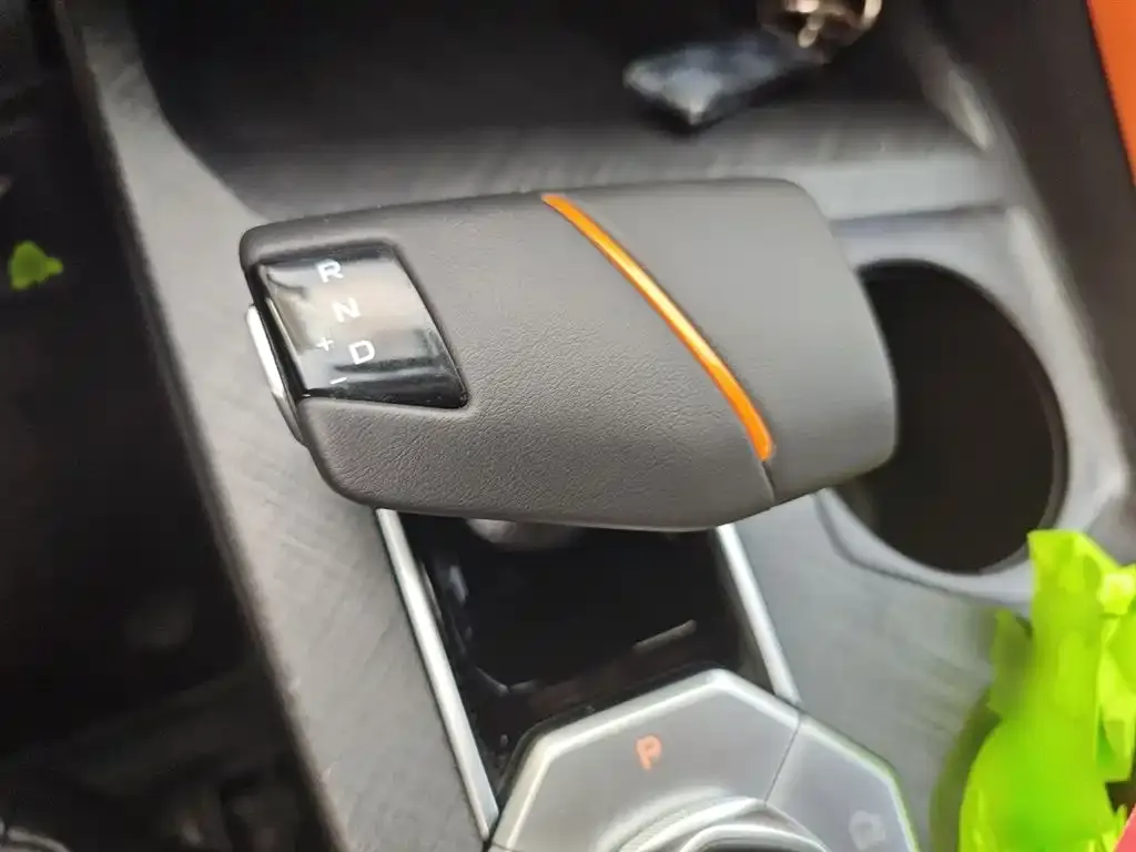 Changan UNI-V 2023 из CN, фото 7