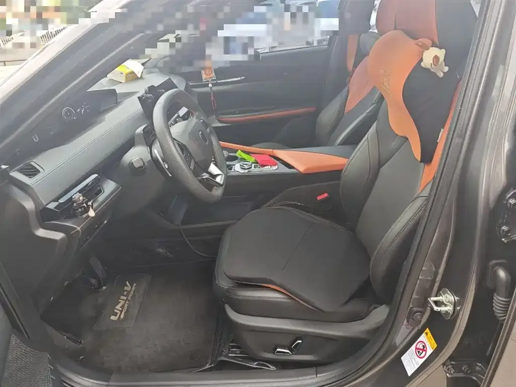 Changan UNI-V 2023 из CN, фото 8