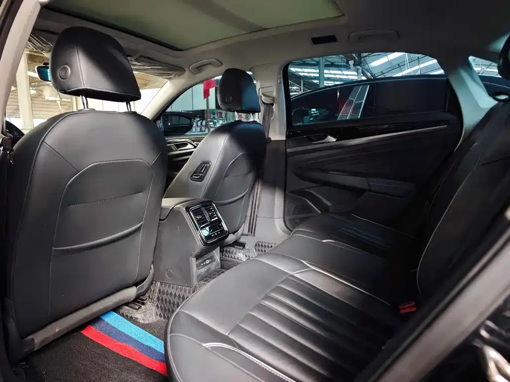 Volkswagen Passat New Energy 2024 из CN, фото 5
