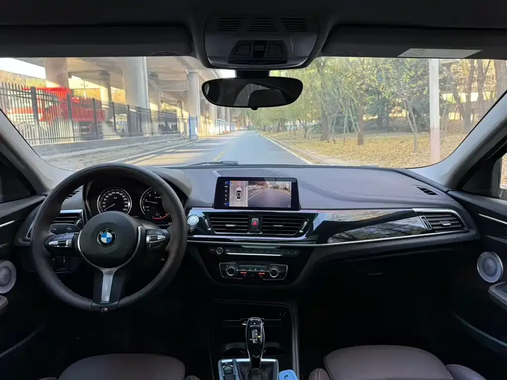 BMW 1 Series 2021 из CN, фото 5