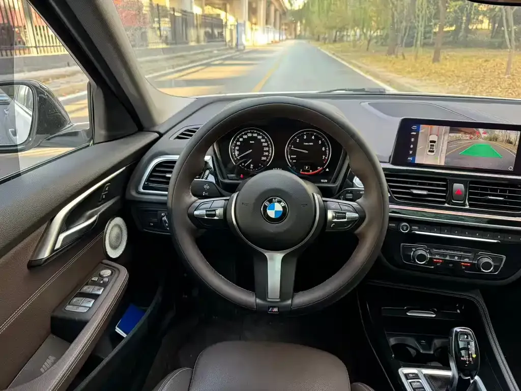 BMW 1 Series 2021 из CN, фото 6