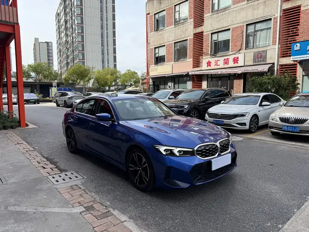 BMW 3 Series 2023 из CN, фото 3