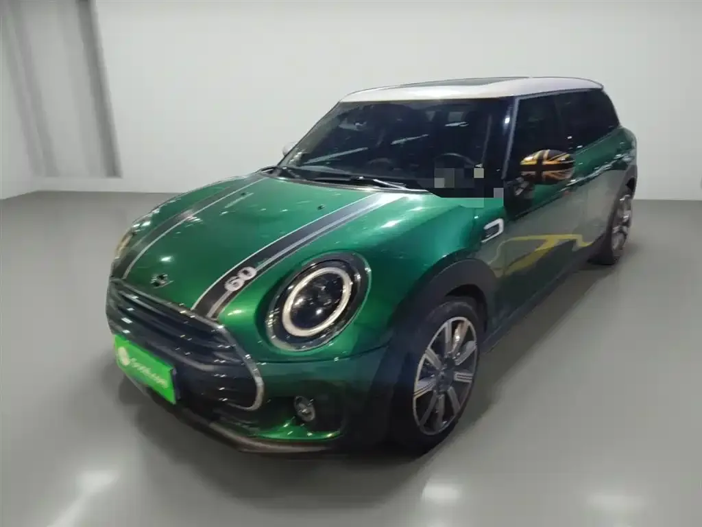 MINI Clubman — фото 2