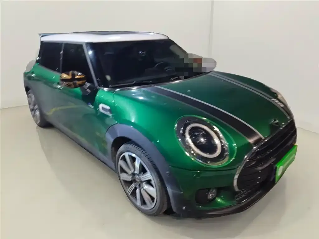 MINI Clubman — фото 4