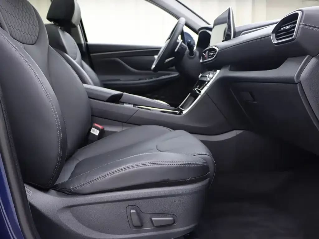 Hyundai Santa Fe 2022 из CN, фото 8