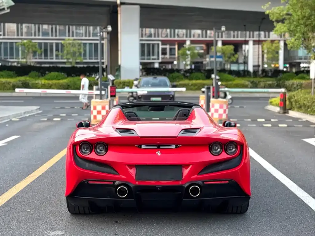 Ferrari F8 2022 из CN, фото 7