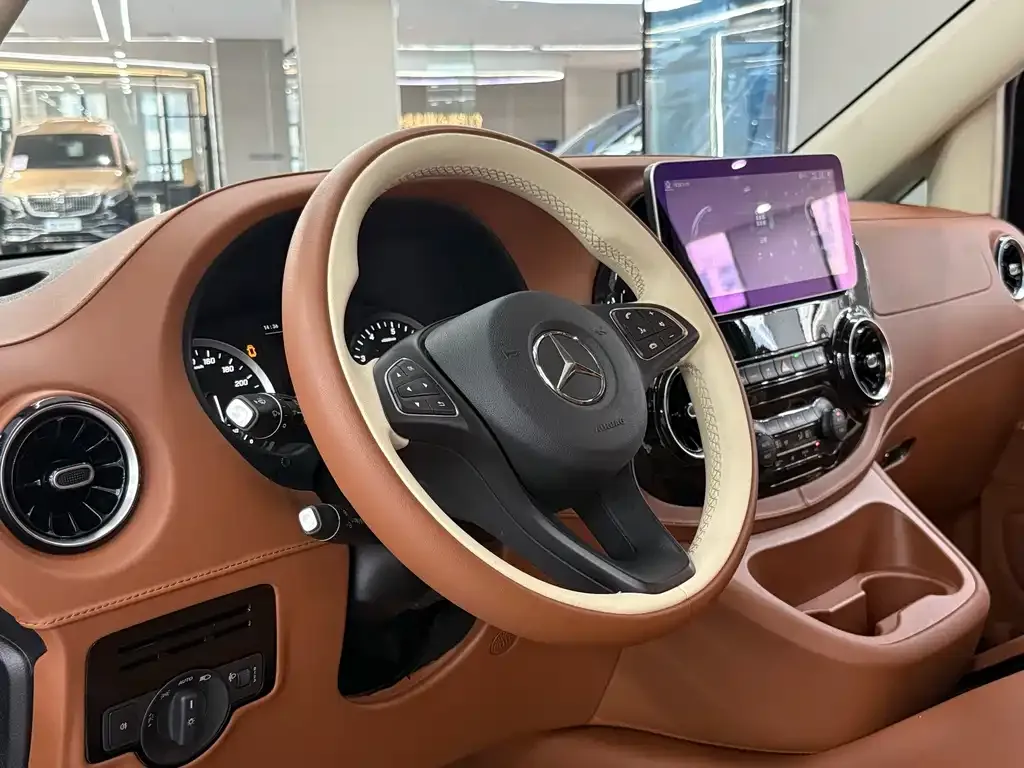Mercedes-Benz Vito 2023 из CN, фото 5