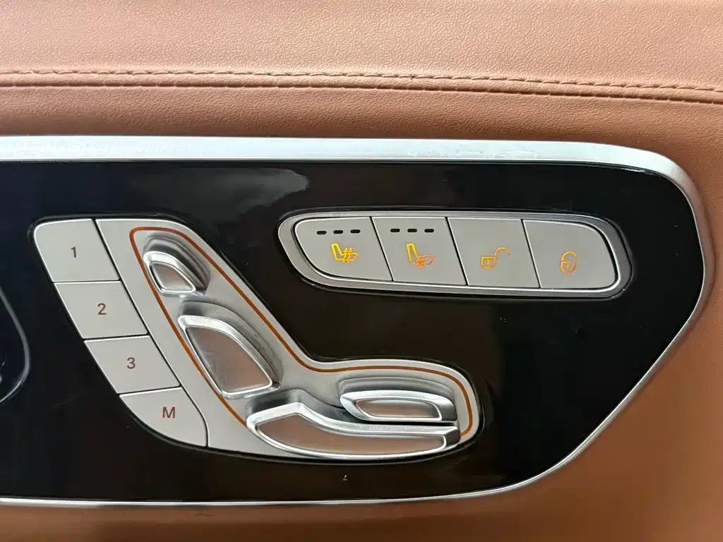 Mercedes-Benz Vito 2023 из CN, фото 8