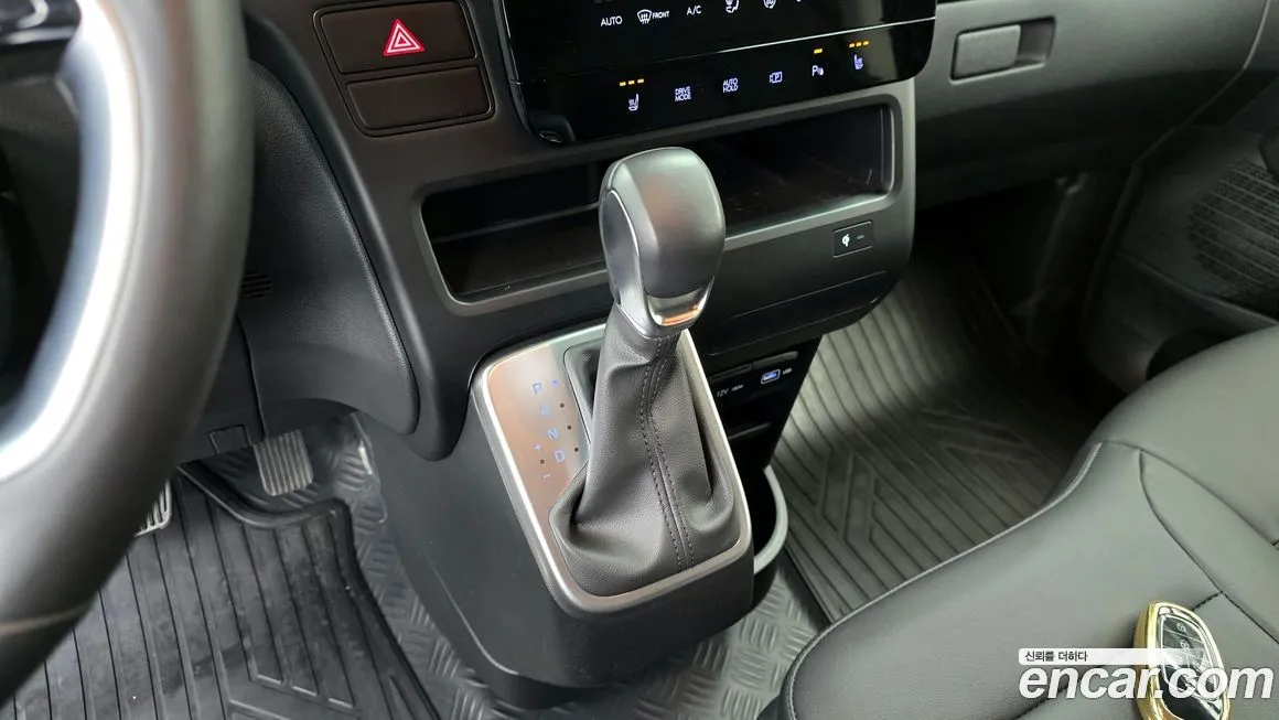 Hyundai Staria 2024 из KR, фото 9