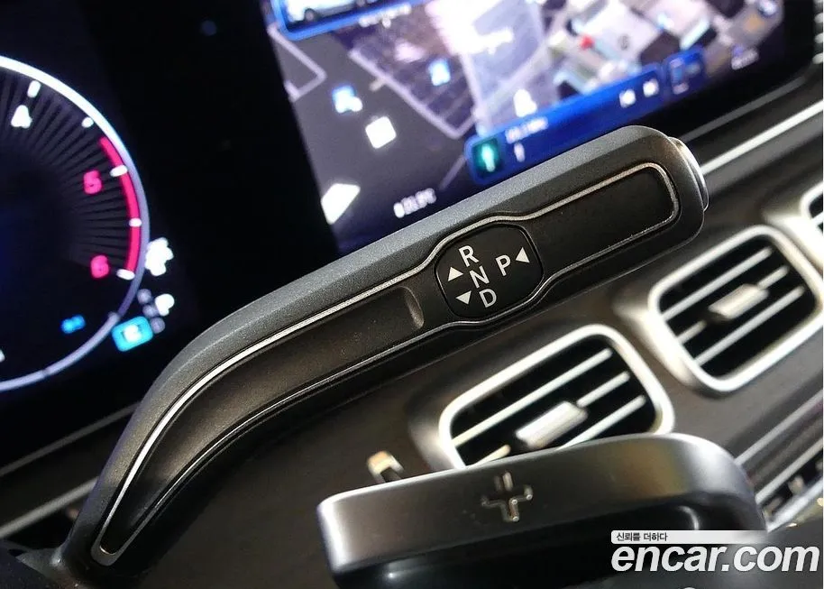 Mercedes-Benz GLS-Class 2024 из KR, фото 9