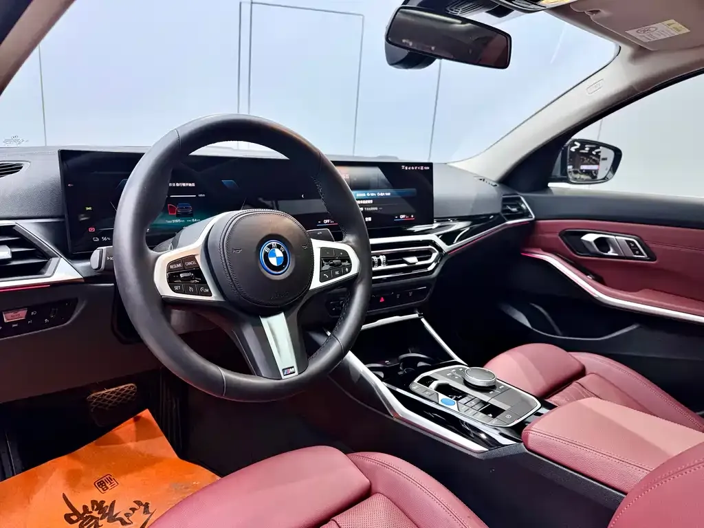 BMW i3 — фото 8