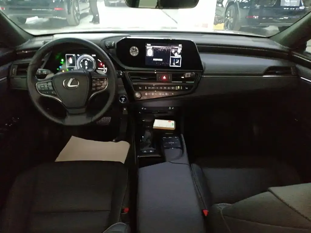 Lexus ES 2022 из CN, фото 10