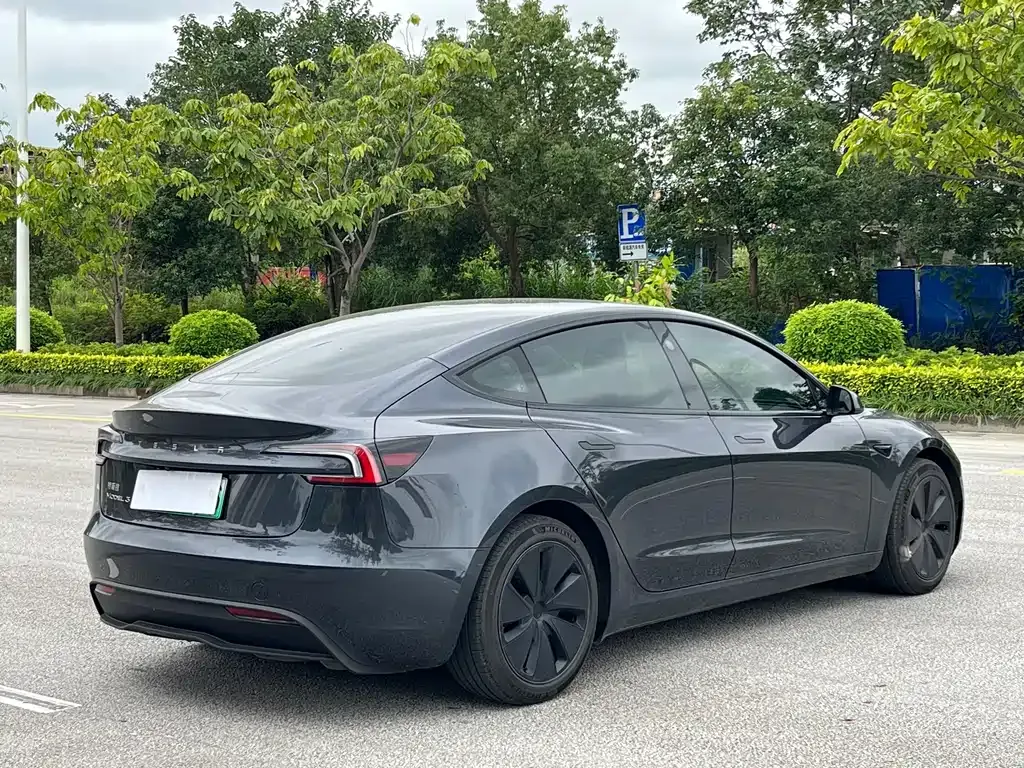 Tesla Model 3 2024 из CN, фото 4