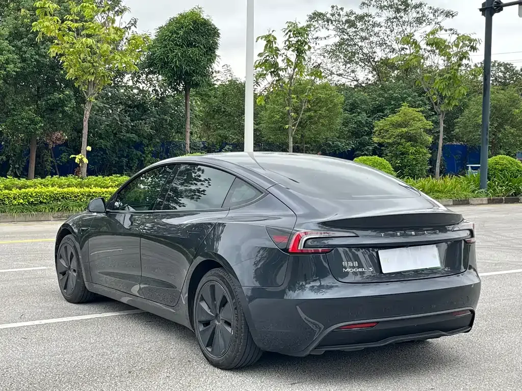Tesla Model 3 2024 из CN, фото 6