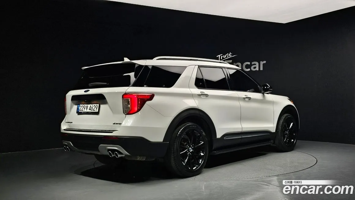 Ford Explorer 2021 из KR, фото 2