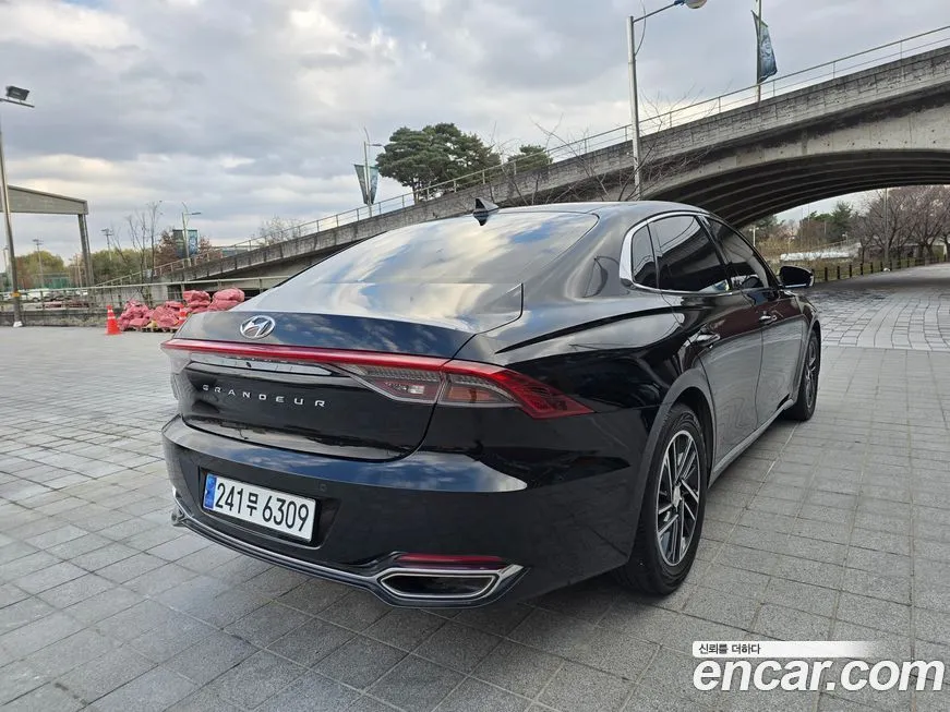 Hyundai Grandeur 2021 из KR, фото 5