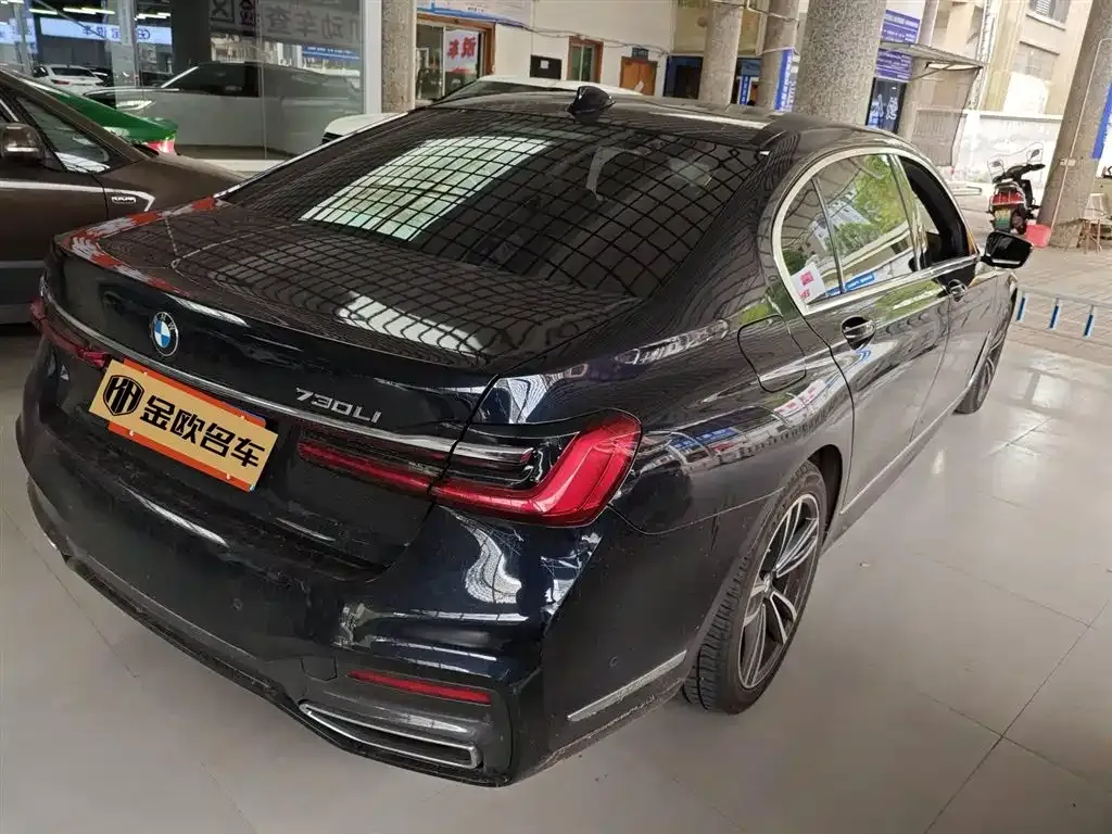 BMW 7 Series 2021 из CN, фото 6